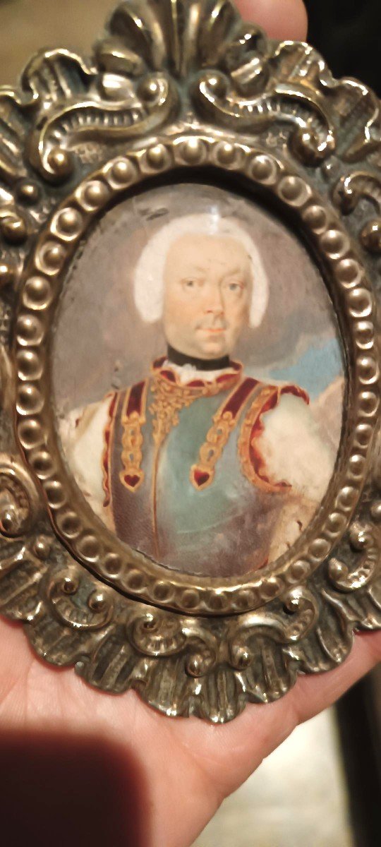 Miniature Painting On Ivory: 18th-century Italian Noble Portrait—silver Frame-photo-2