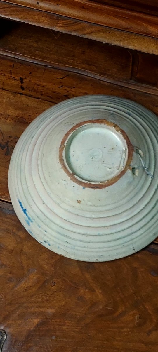 19th-century Majolica Bowl By Fajaluza-photo-3