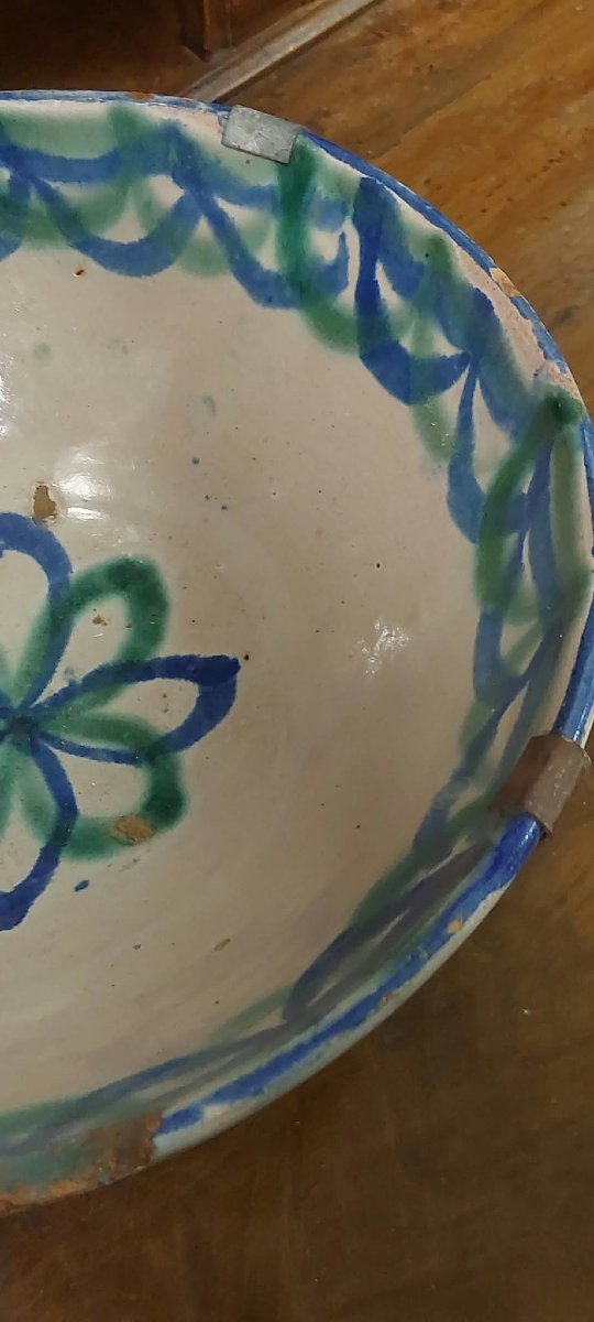 19th-century Majolica Bowl By Fajaluza-photo-4