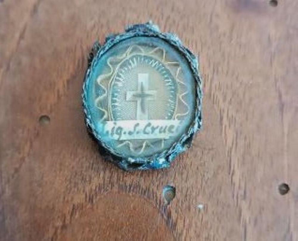 Antique Reliquary Containing A Relic—a Cross—in A Silver Case--photo-2
