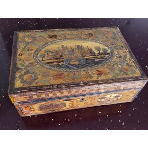 Antique 19th Century Straw Inlaid Box