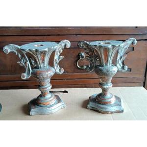 Paire ancienne de chandeliers en bois plaqué argent en forme de palmier