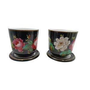 Paire De Vases Cache-pots, Porcelaine De Ginori, Seconde Moitié Du XIXe Siècle
