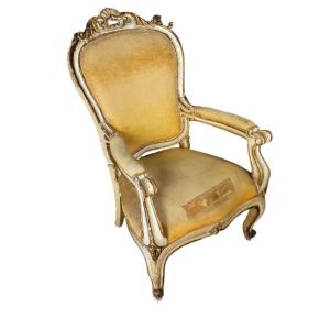 Fauteuil Sculpté En Bois, Laqué Antique Et Doré 19ème Siècle