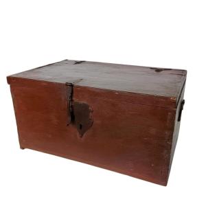 Antique Wooden Box From The Early 17th Century