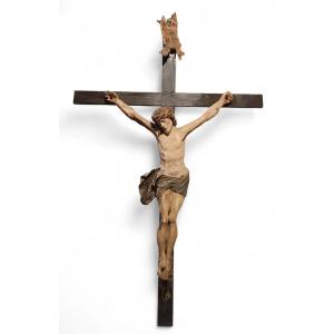 Ancien Christ polychrome en bois, de grande taille, fin du XVIIe siècle -