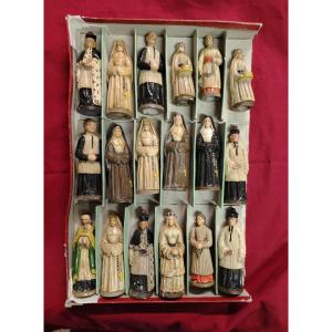 Rare Vintage Set Of Religious Devotional Figurines From The Early 1900s