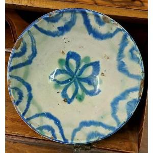 19th-century Majolica Bowl By Fajaluza