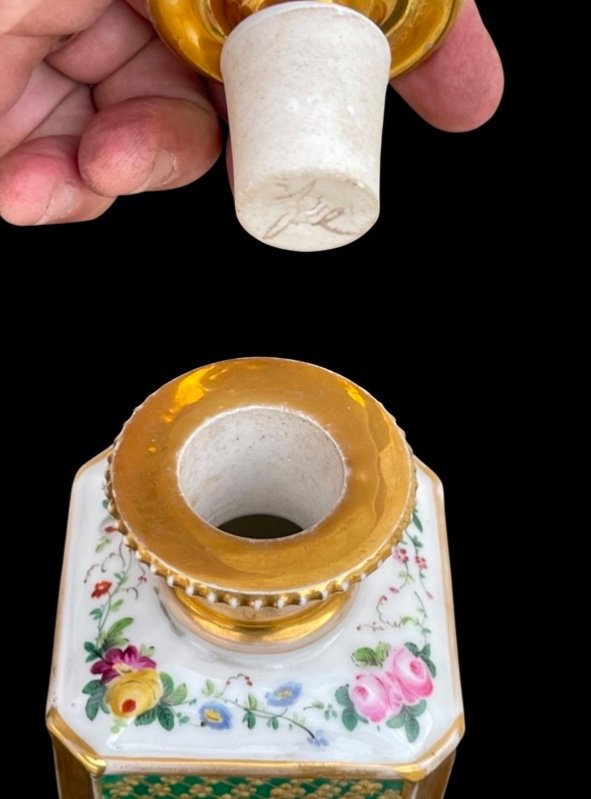 Pair Of Porcelain Perfume Bottles With Female Figures And Floral And Gold Decorations. France. -photo-3
