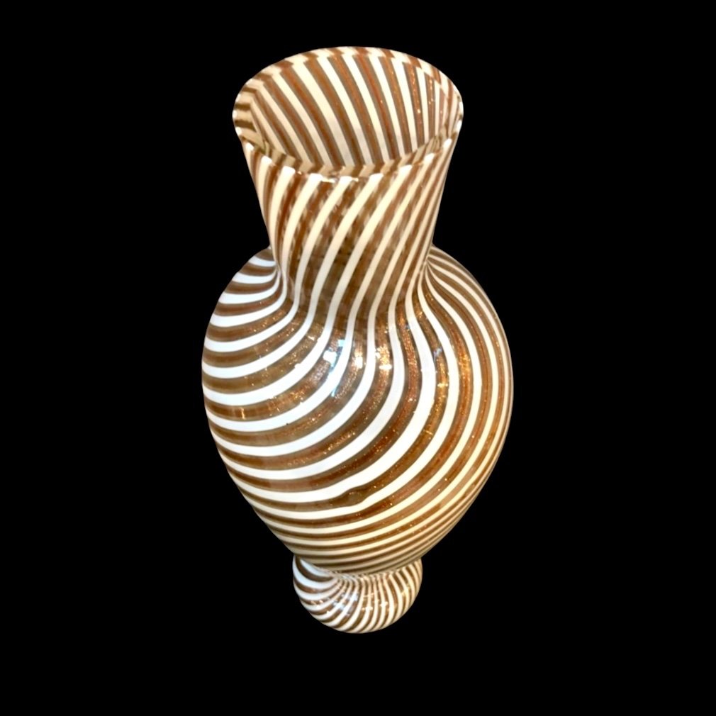 Vase With 'simple Turned Filigree' Decor In White And Aventurine.dino Martens For Aureliano Toso.-photo-2