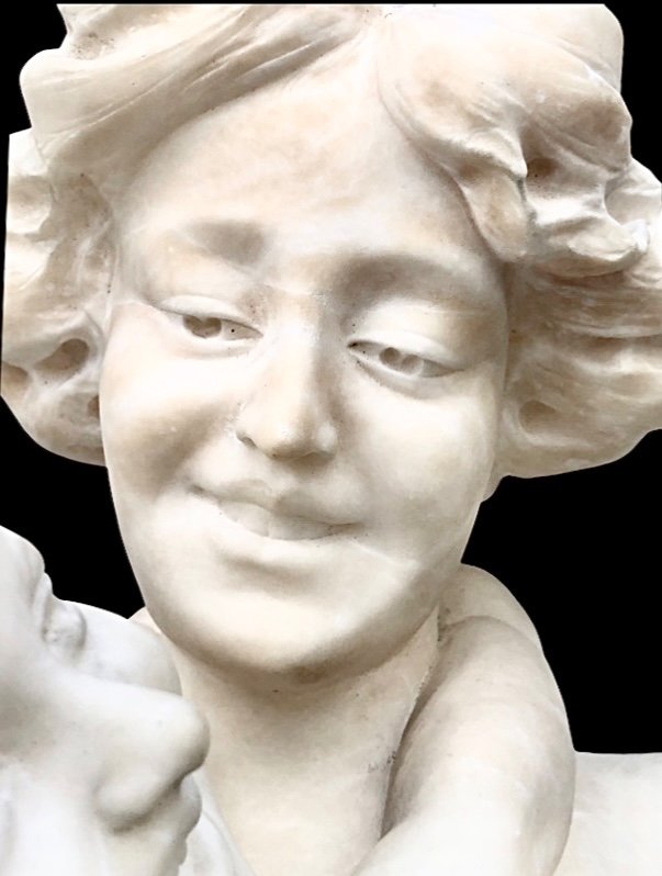 Sculpture En Marbre Représentant Une Mère Avec Enfant.signature : A.cipriani.-photo-2