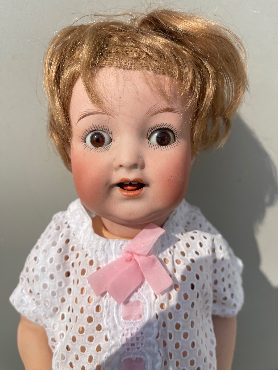 Doll With Bisque Head, Moving Eyes And Papier-mâché Body. Signature Heuback, Germany. -photo-2