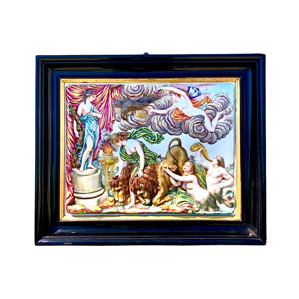 Carreau De Porcelaine Avec Bas-relief Historié Avec Scène Néoclassique.ginori.
