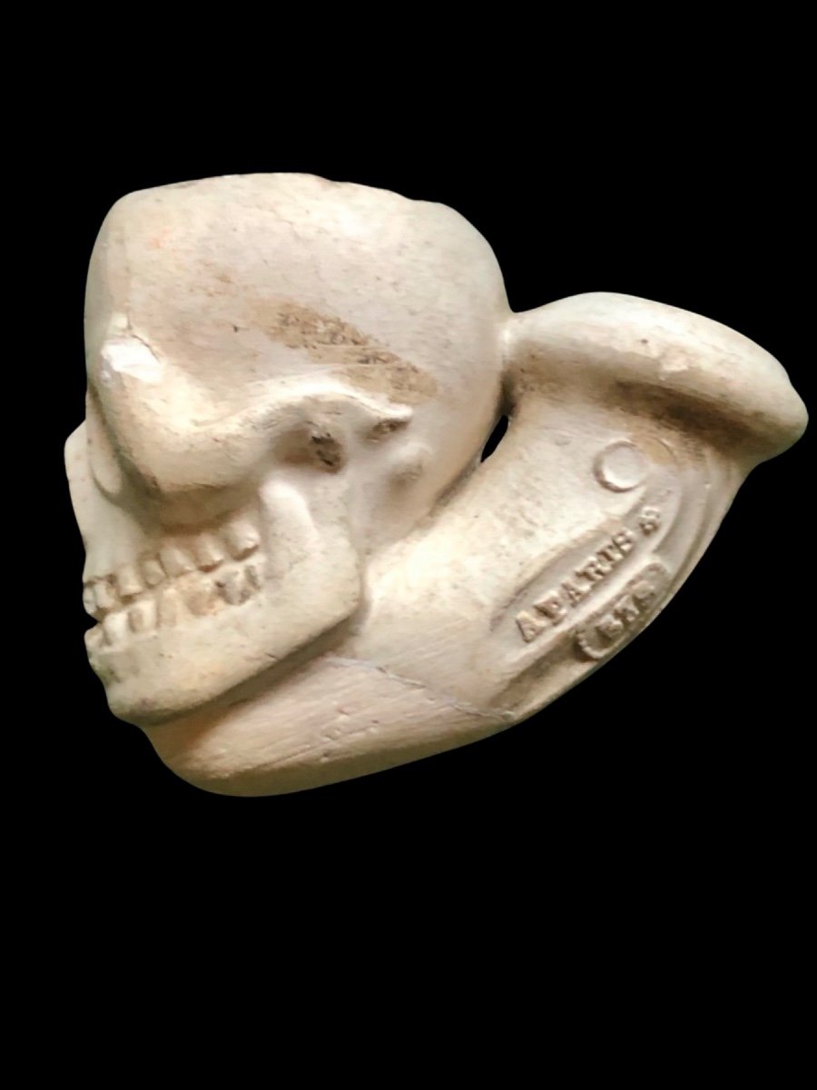 Terracotta Pipe Depicting A Skull. Gambier Manufacture, Paris. -photo-1