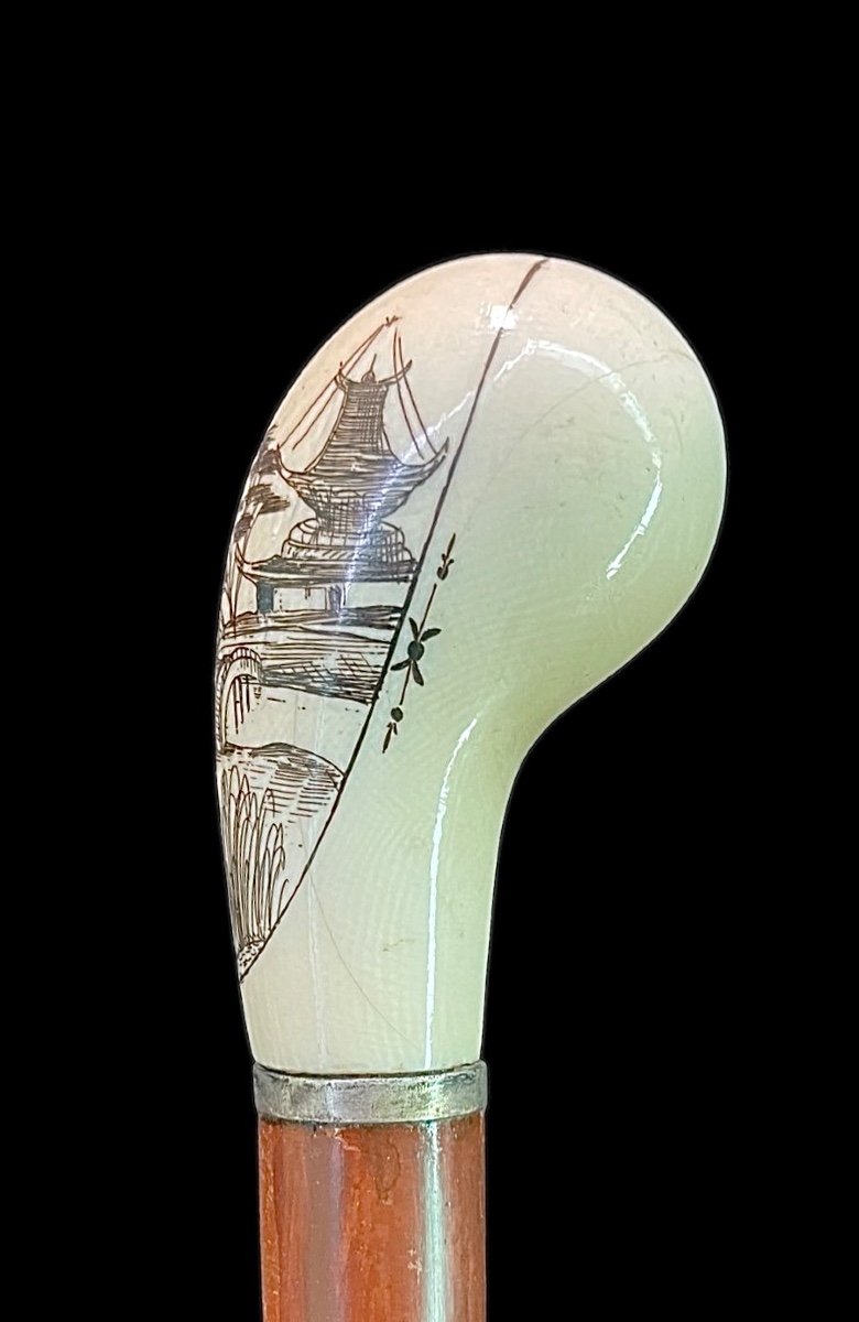 Stick With Lateral Globular Ivory Knob With Engraving Depicting A Japanese Female Figure -photo-3