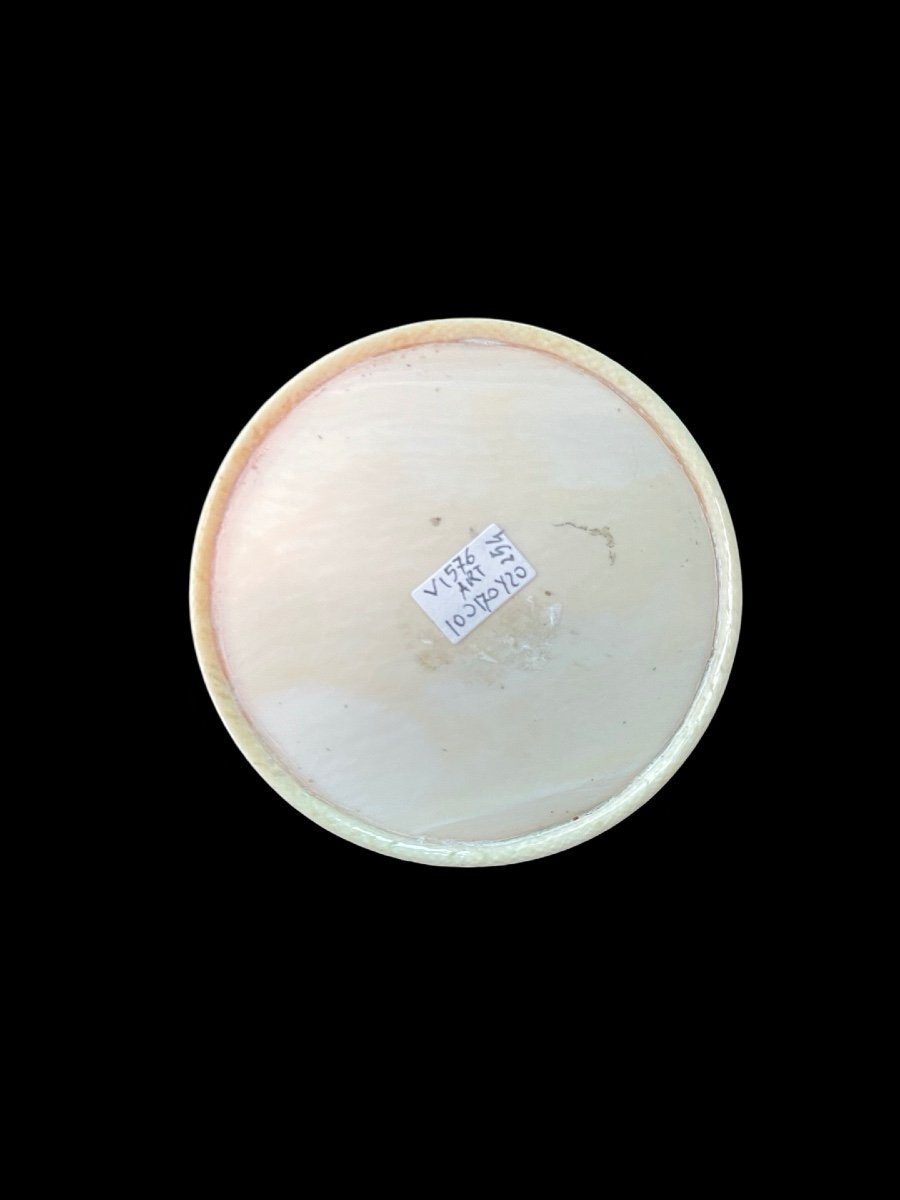 Ivory Box With Painted Miniature Depicting A Female Figure. -photo-4