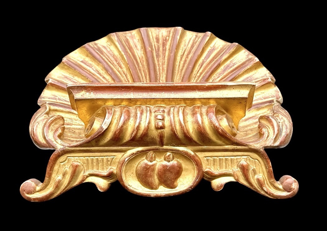 Shell-shaped Lectern In Carved And Gilded Wood With Rocaille Motifs. -photo-3