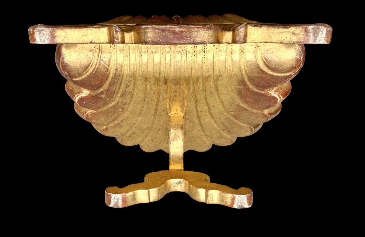 Shell-shaped Lectern In Carved And Gilded Wood With Rocaille Motifs. -photo-4