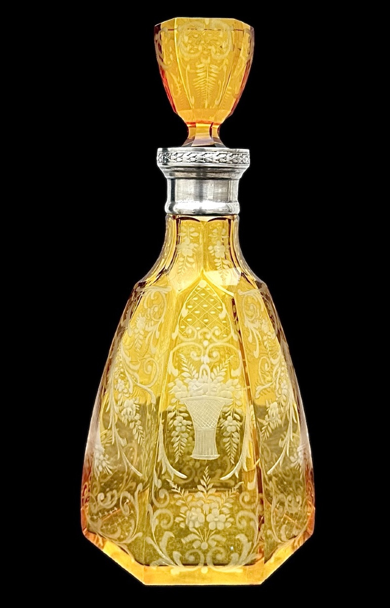 Hexagonal Crystal Bottle With Floral And Rocaille Motifs. Silver Neck With Italian Hallmark. -photo-1