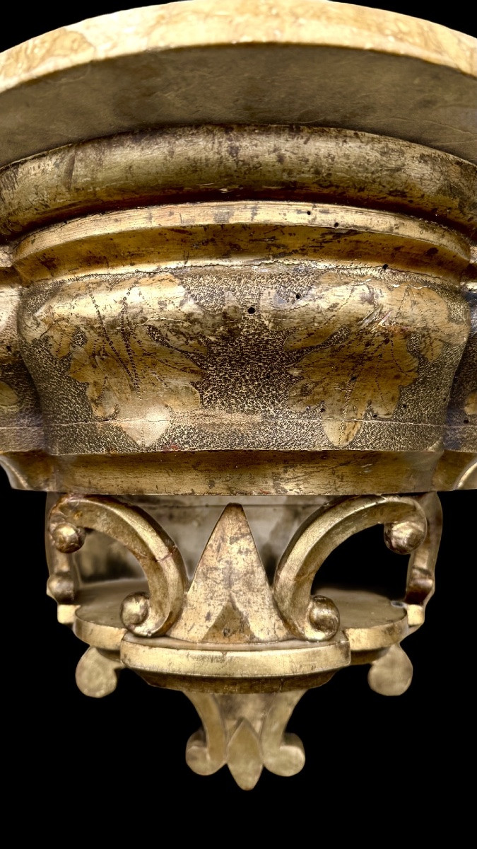 Étagère murale en bois sculpté, ornée de dorures à la Mecque et d'un plateau en marbre-photo-3