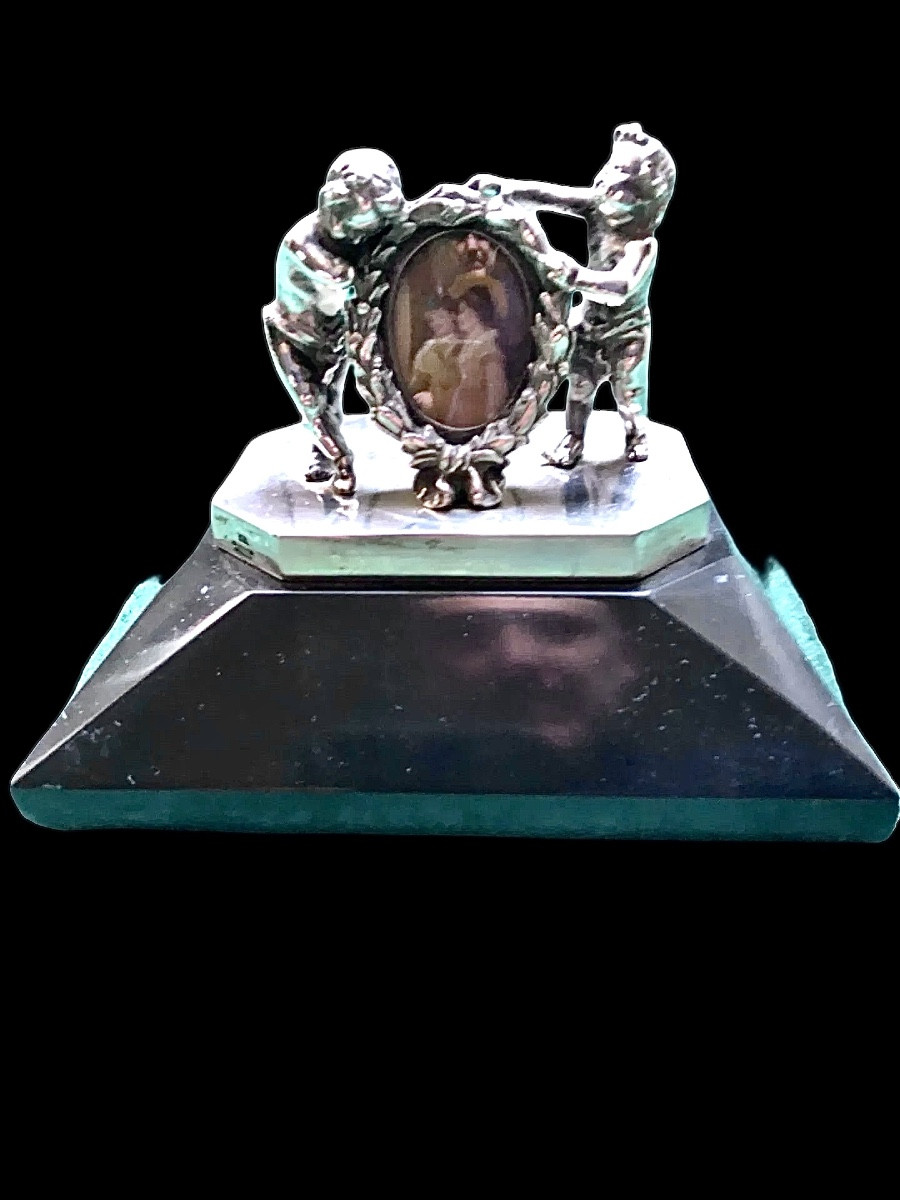 Solid Silver Paperweight With Two Cherubs Holding A Portrait Holder 