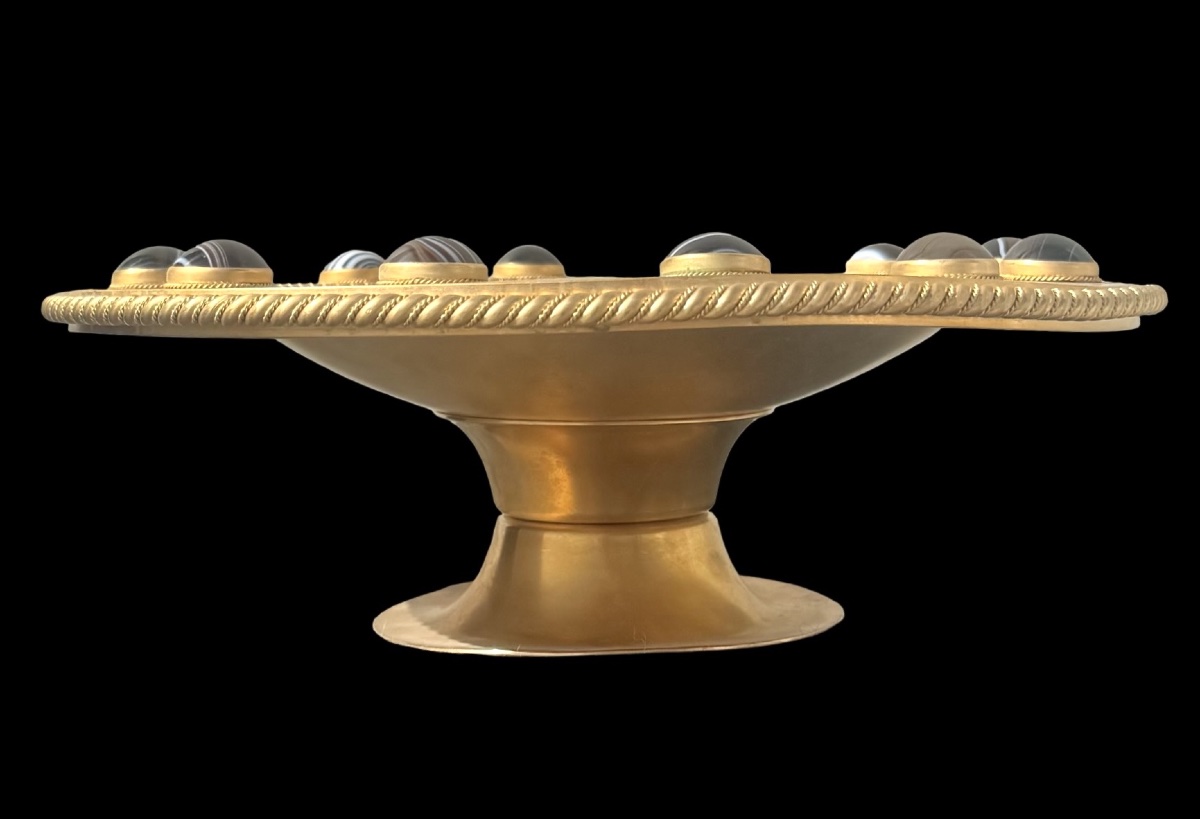 Coupe de centre de table en bronze doré ornée de pierres d'agate -photo-4