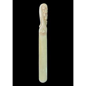 Ivory Letter Opener In A Single Piece Engraved With Floral And Rocaille Motifs. 