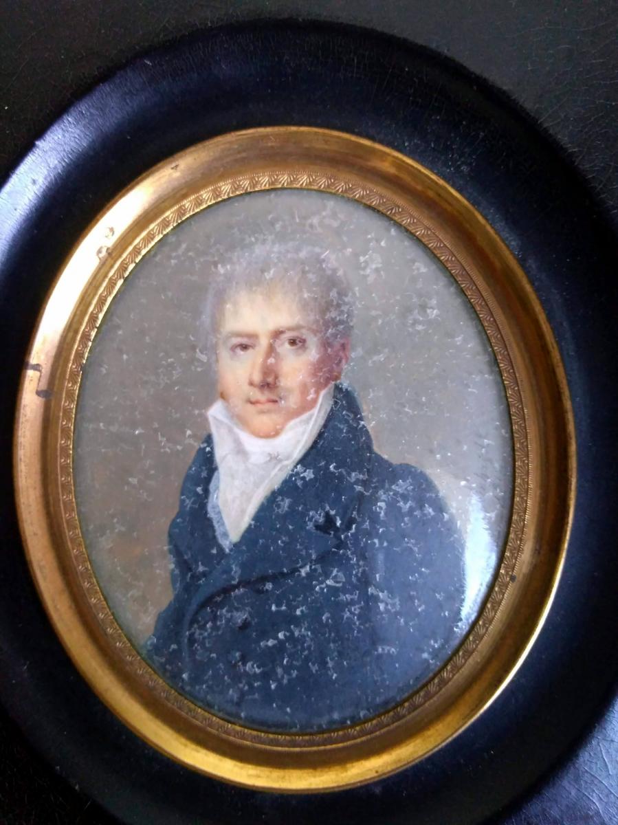 Paire De Miniatures Portraits Signées -photo-4
