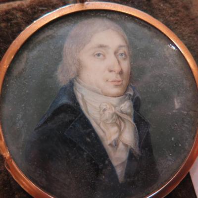 Portrait miniature fin du XVIIIéme. Signé et daté. 