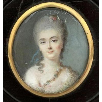 Miniature ècole Française Fin XVIIIème. Portrait De Femme De Qualité