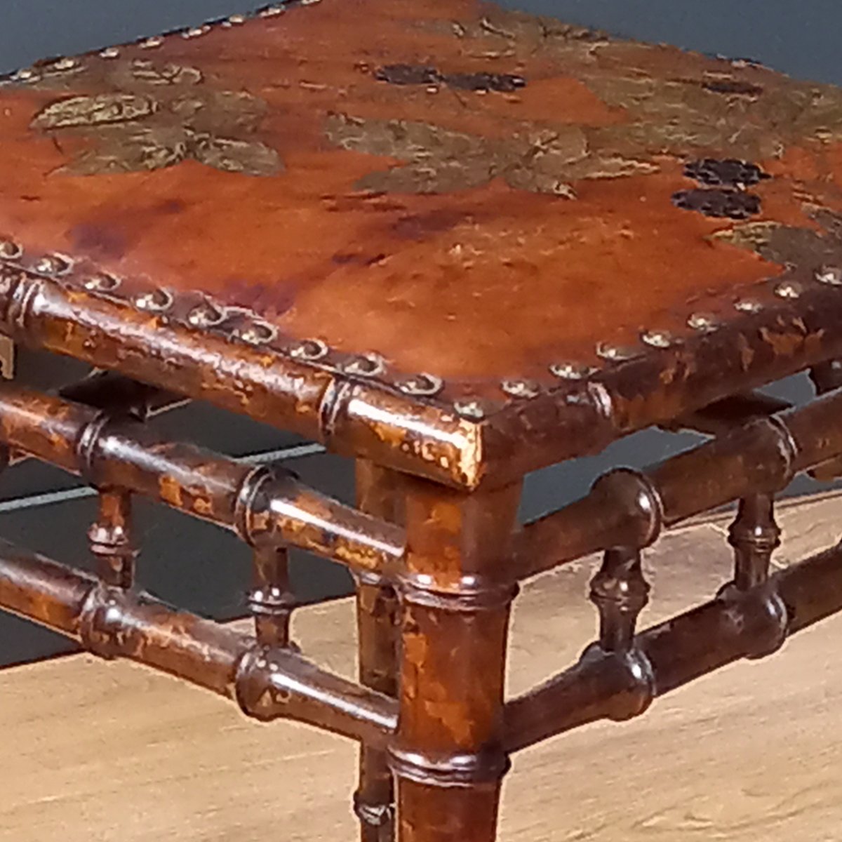 Tabouret Art Nouveau de George Hulbe-photo-4