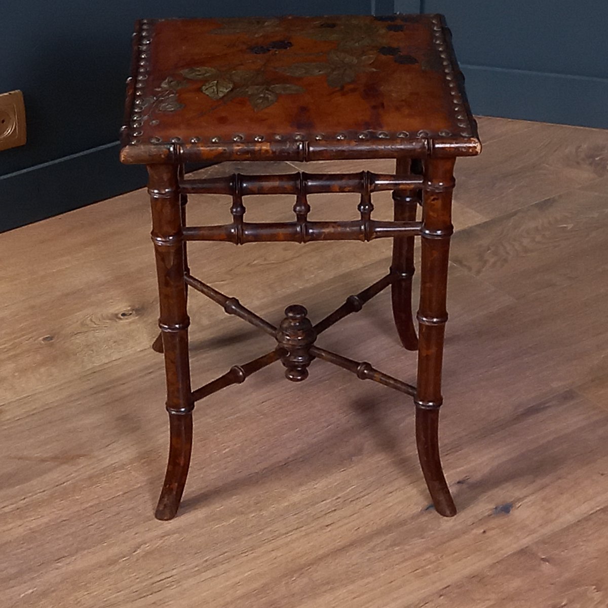 Tabouret Art Nouveau de George Hulbe-photo-3