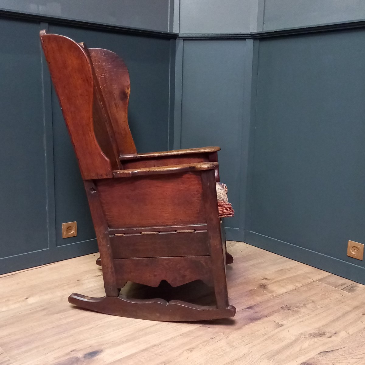 Fauteuil à bascule gallois pour l'agnelage-photo-4
