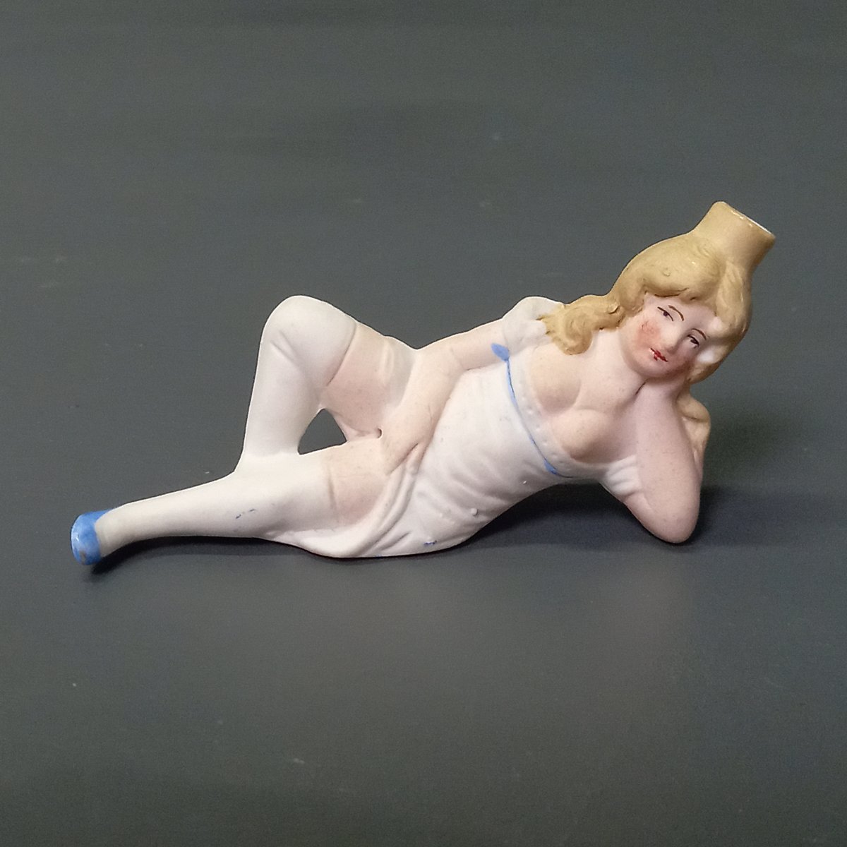 Figurines victoriennes en porcelaine biscuit-photo-3