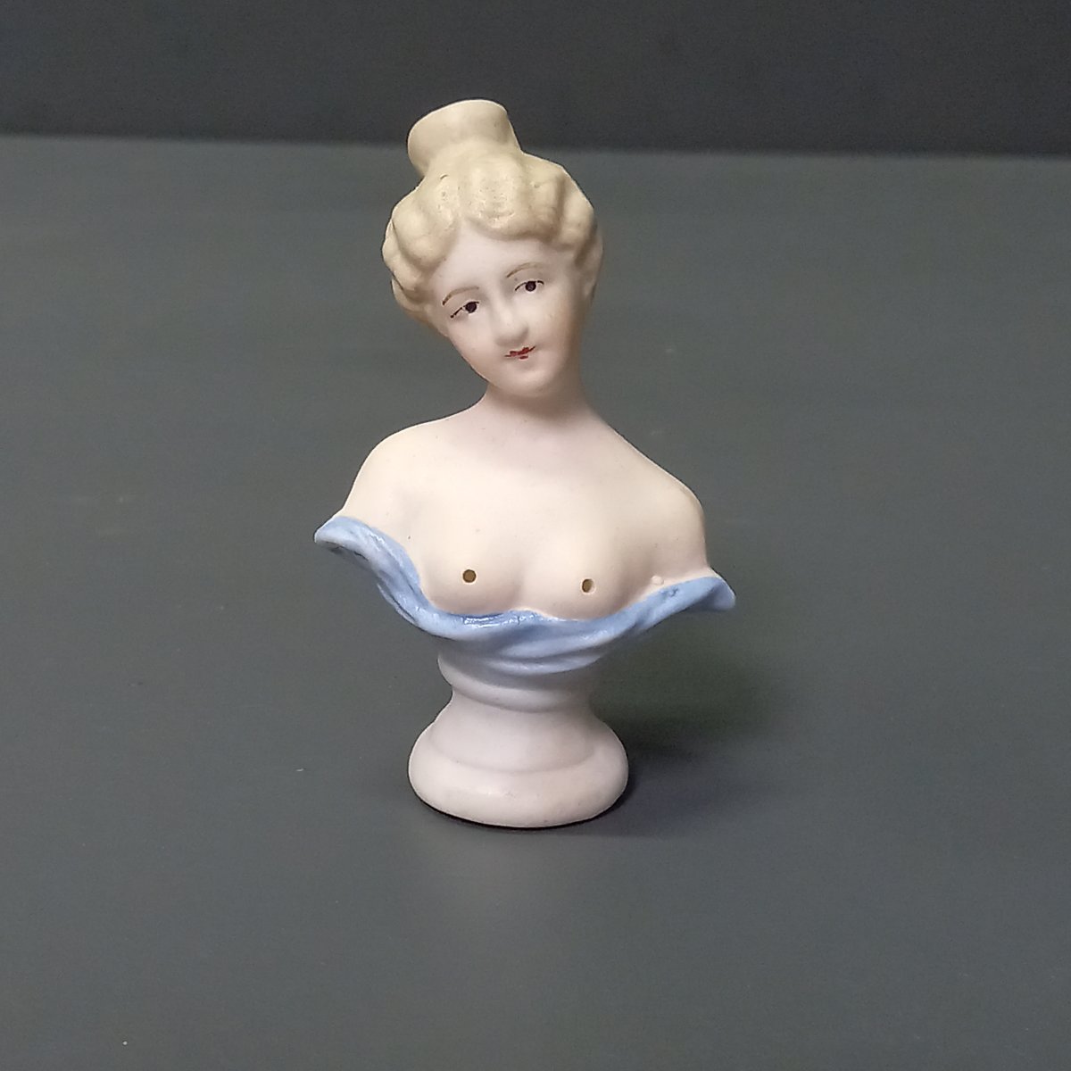 Figurines victoriennes en porcelaine biscuit-photo-4