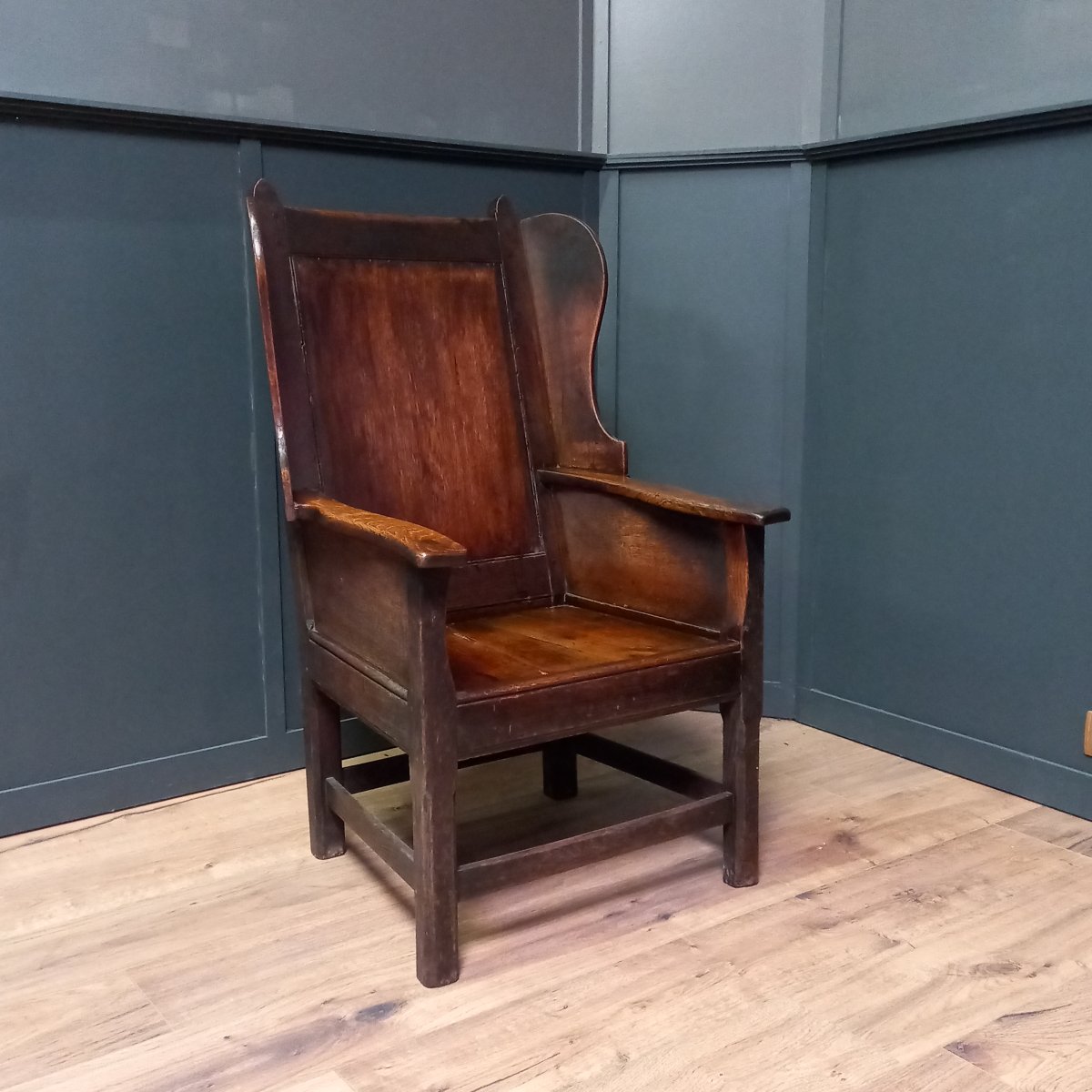 18th-century Lambing Chair