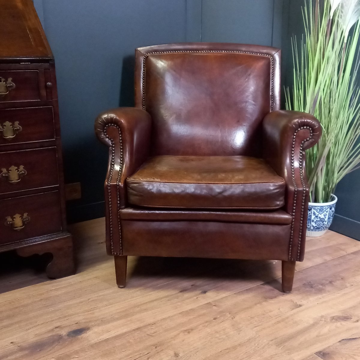 Fauteuil club en peau de mouton de style Art déco-photo-2
