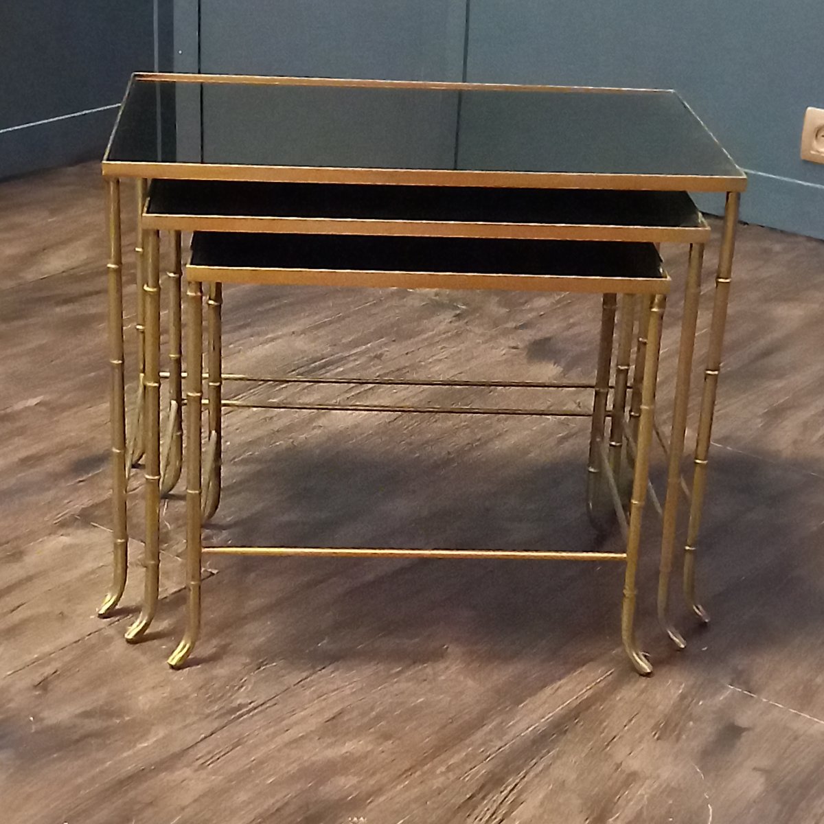 Mini tables gigognes, aspect bambou, style Mid-Century, dans le goût de la Maison Baguès-photo-3