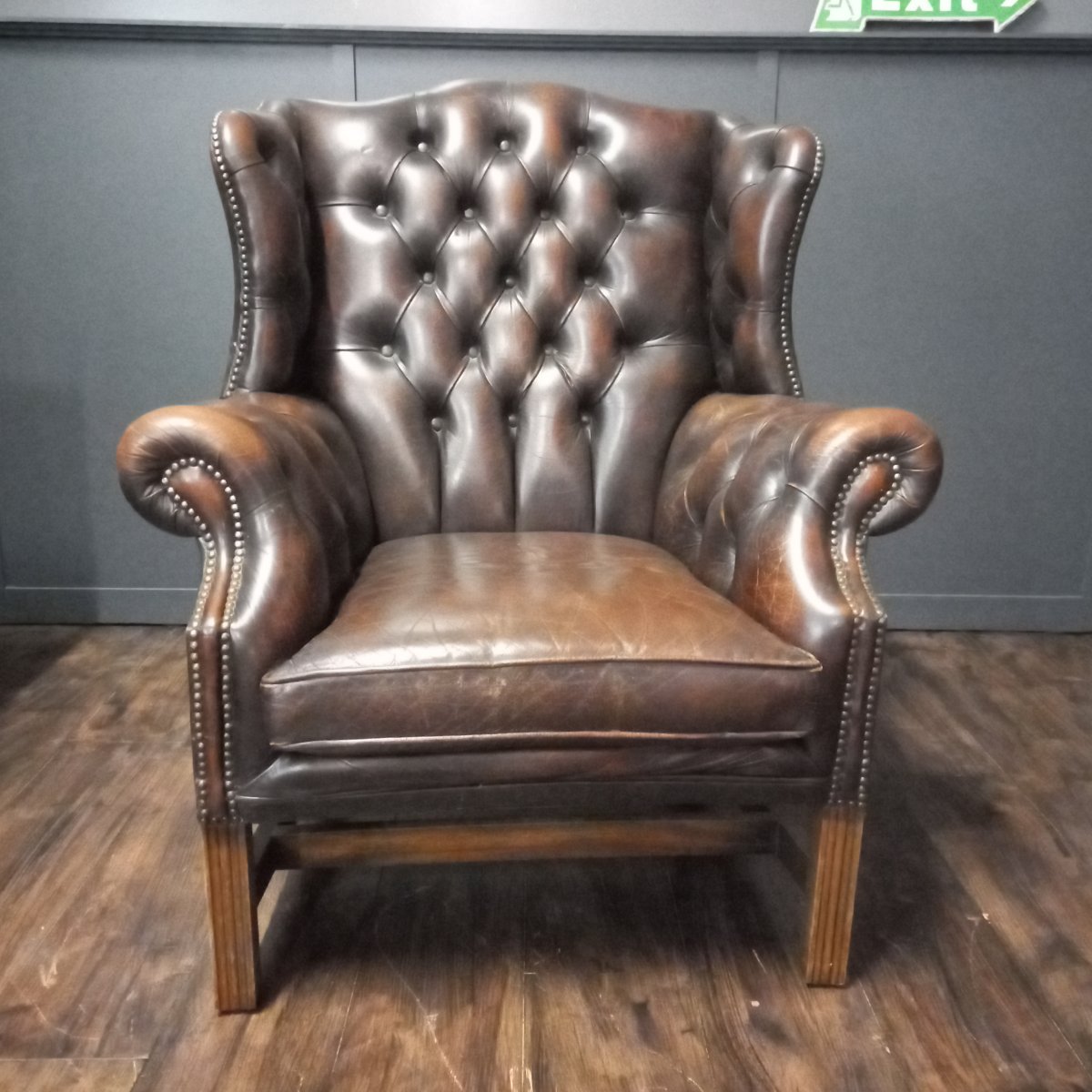 Wingback Chair, Vintage Chesterfield Chair-photo-2