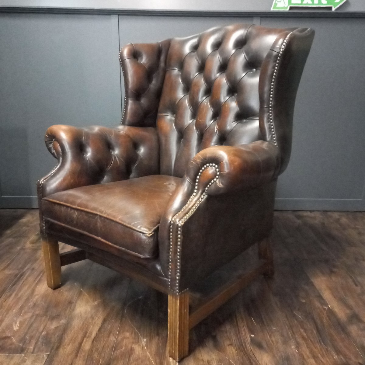 Wingback Chair, Vintage Chesterfield Chair-photo-4