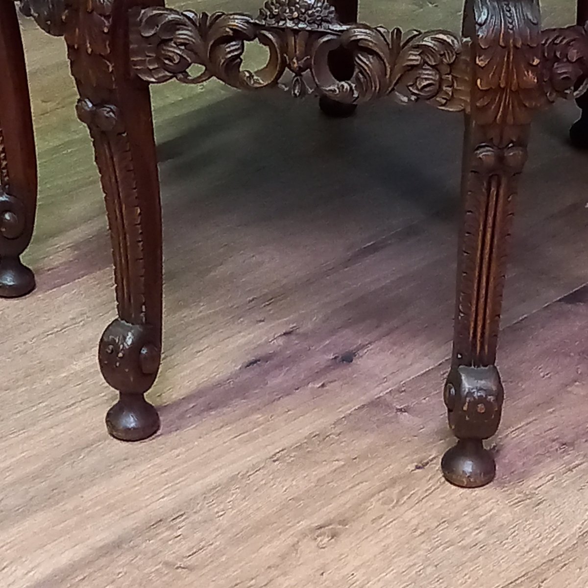 Octagonal Table Made Of Indian Walnut With An Oak Base-photo-1