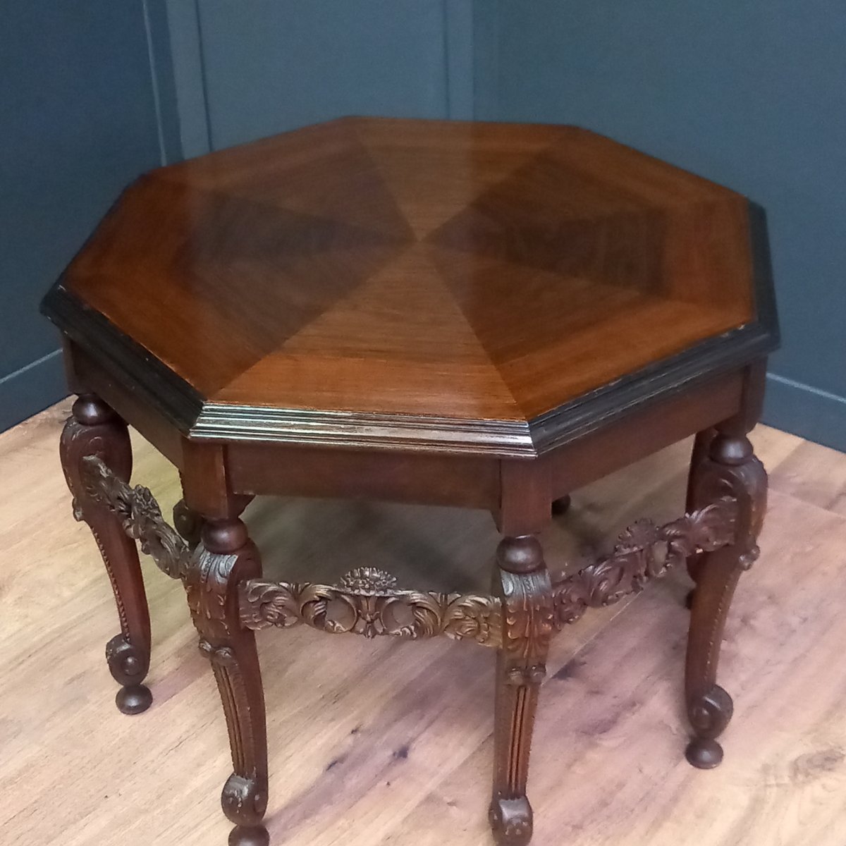 Octagonal Table Made Of Indian Walnut With An Oak Base-photo-7