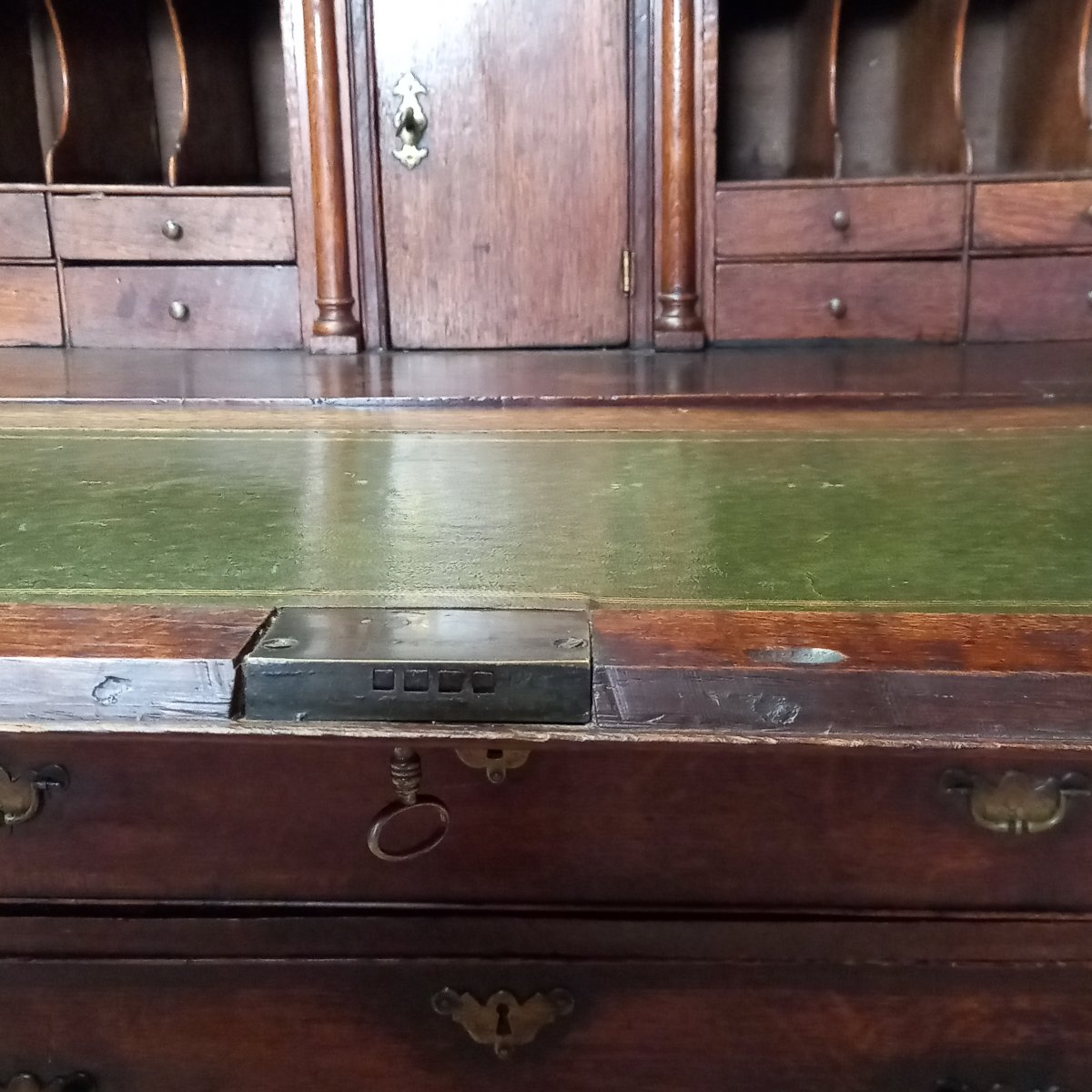 18th-century English Mahogany Secretary Desk-photo-1