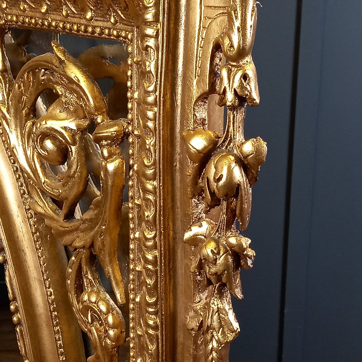 Miroir ovale classique d'époque, style Louis XV / rococo-photo-1