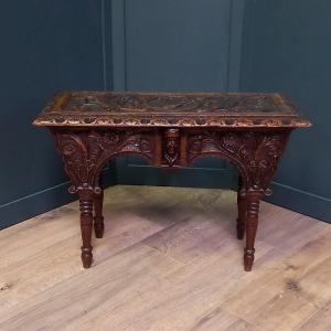banc de lit ou petite table de lit du XIXe siècle