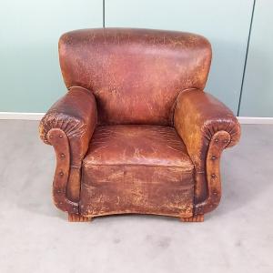 Fauteuil français ancien du XIXe siècle – solidement cloué