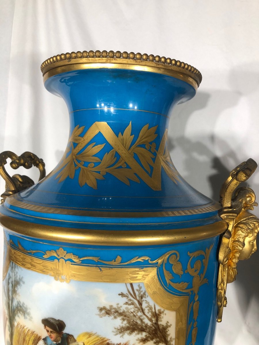 Vases En Sevres De 19 Ieme Siécle -photo-2