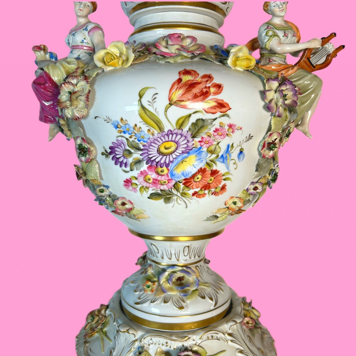 A Porcelain Saxony Vase 20th Century-photo-4
