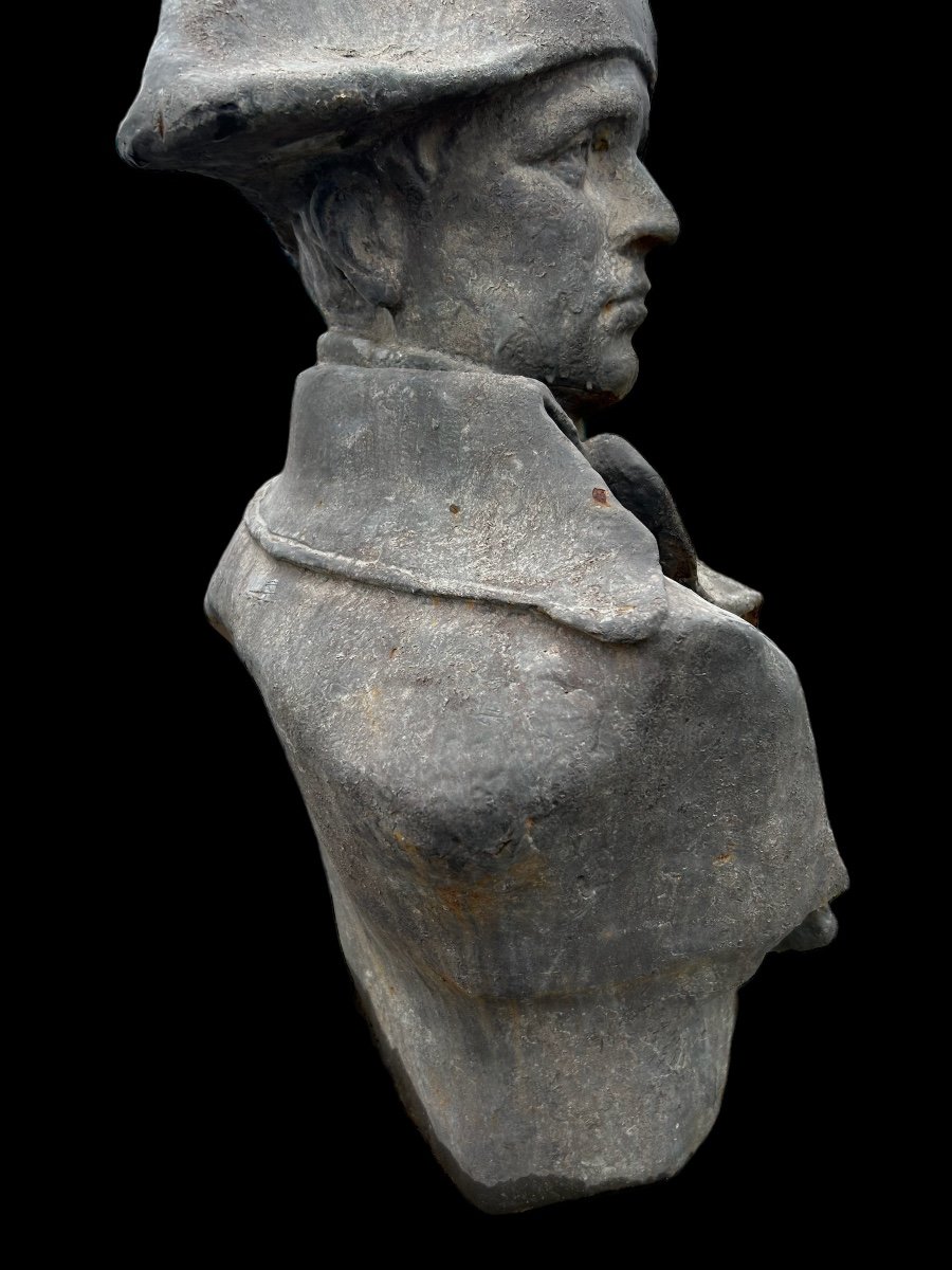 Une Buste De 20 Ieme Siécle En Fonte Napoléon Bonapart-photo-2