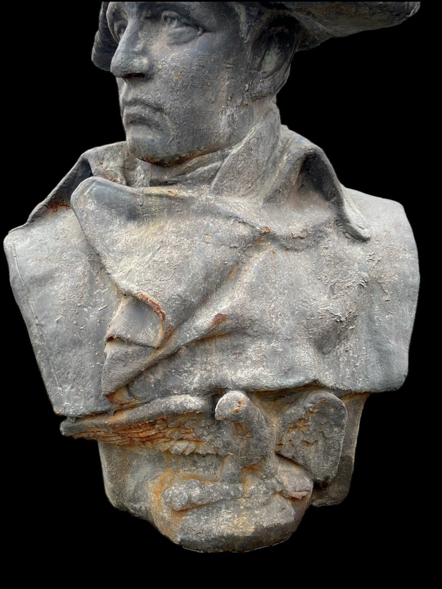 Une Buste De 20 Ieme Siécle En Fonte Napoléon Bonapart-photo-4